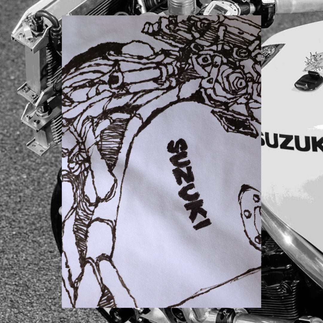 SUZUKI - HANDBEMALTES T-SHIRT