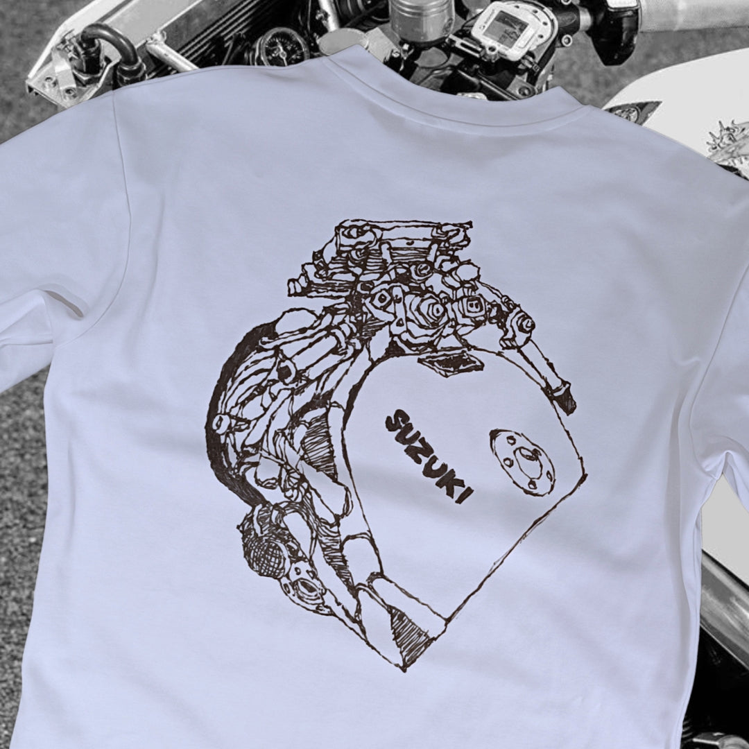 SUZUKI - HANDBEMALTES T-SHIRT